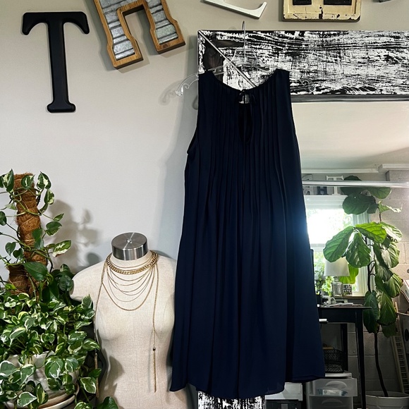 EUC Nanette Lepore {Anthro} Navy Blue Sleeveless Chiffon Pleated Swing Dress | 8 - Picture 6 of 15